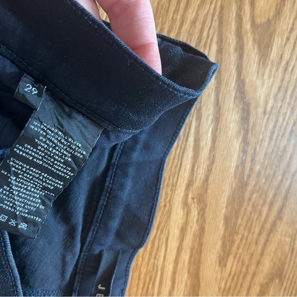 Jbrand Skinny Jeans, distressed dark blue, size 29 - Picture 2 of 6